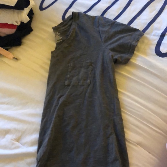 Grey v neck tee shirt - Picture 1 of 1